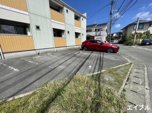 クレフラスト試験場前駅南の物件外観写真